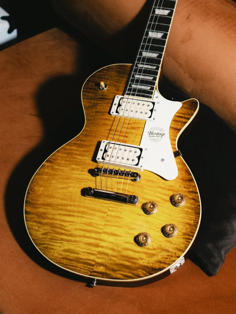 Build 1450 H-150 Electric Guitar in Dirty Lemon Burst